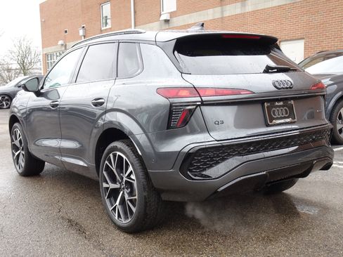 New 2026 Audi Q3 quattro 2.0T image 3