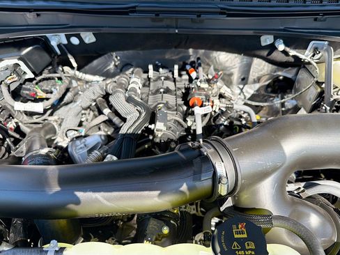 New 2026 Ford Expedition Platinum image 36