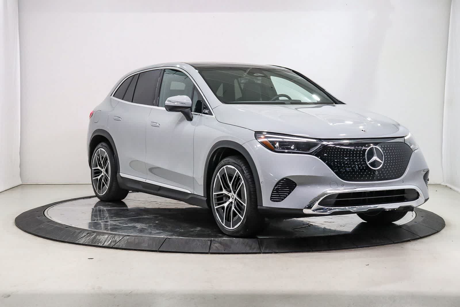 Used 2024 Mercedes-Benz EQE 350+ SUV image 5