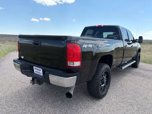 Used 2011 GMC Sierra 2500 SLT w/ SLT Convenience Package AWD/4WD image 5