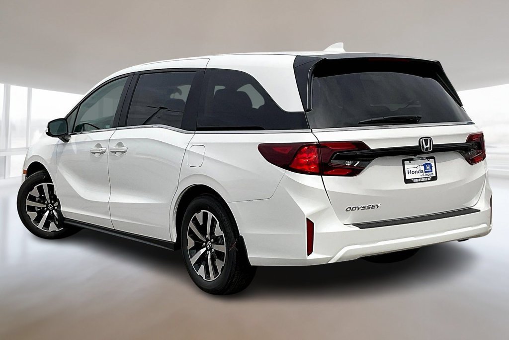 New 2026 Honda Odyssey EX-L image 3