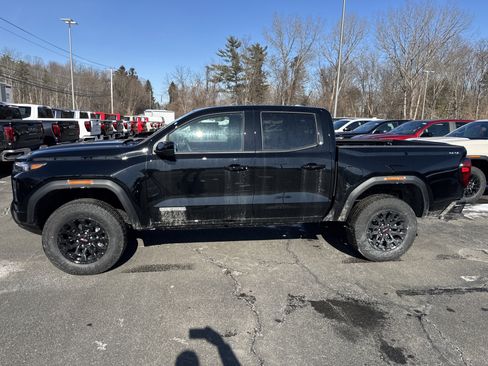 New 2026 GMC Canyon Elevation w/ Convenience Package image 2