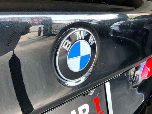 Used 2022 BMW 530i w/ M Sport Package image 30