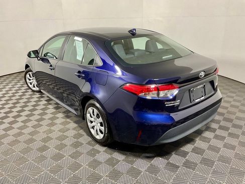 Used 2024 Toyota Corolla LE FWD image 11