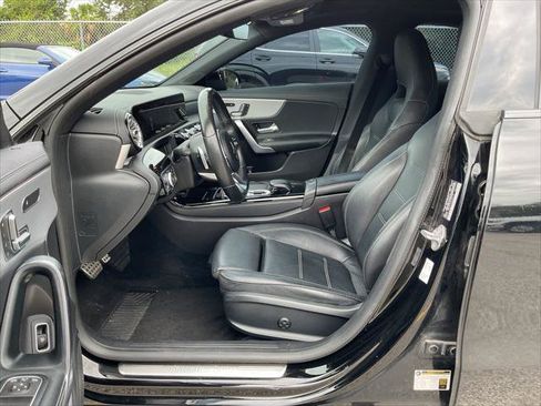 Used 2020 Mercedes-Benz CLA 250 image 13