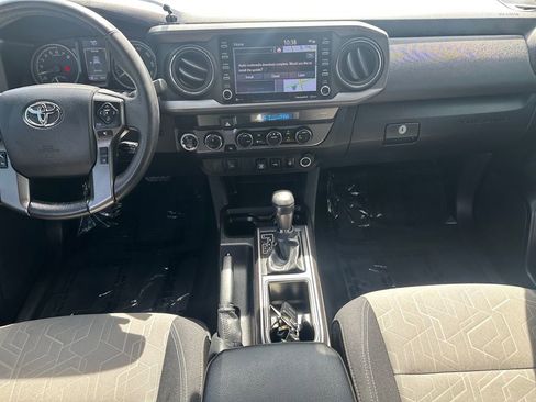 Used 2023 Toyota Tacoma TRD Off-Road AWD/4WD image 12
