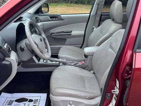 Used 2011 Subaru Forester 2.5XT Touring image 15