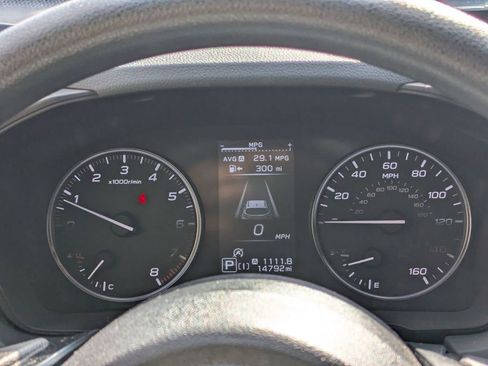 Used 2024 Subaru Crosstrek 2.0i Premium image 15