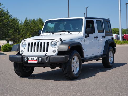 Used 2016 Jeep Wrangler Unlimited Sport w/ Quick Order Package 24S AWD/4WD image 7