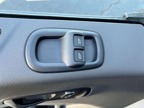 New 2025 Ford Transit 250 Low Roof image 14