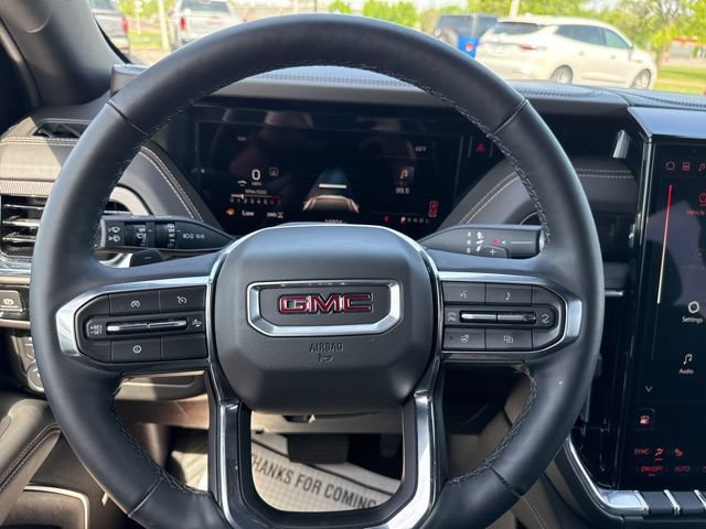 Certified 2025 GMC Yukon Elevation w/ LPO, Elevation Black Package AWD/4WD image 30