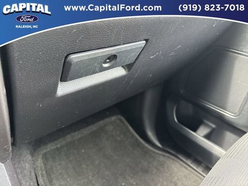 Used 2015 Ford F150 XLT w/ Equipment Group 301A Mid AWD/4WD image 27