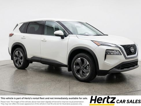 Used 2025 Nissan Rogue SV AWD/4WD image 1