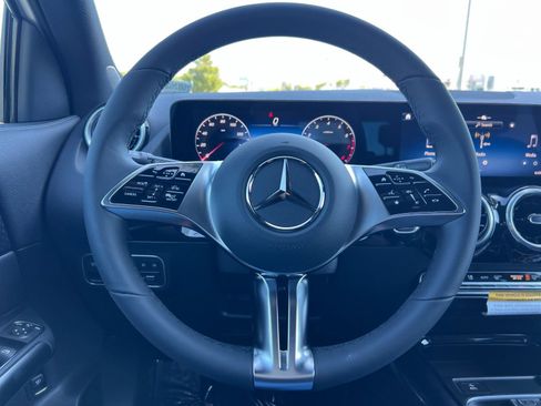 New 2026 Mercedes-Benz GLA 250 image 25