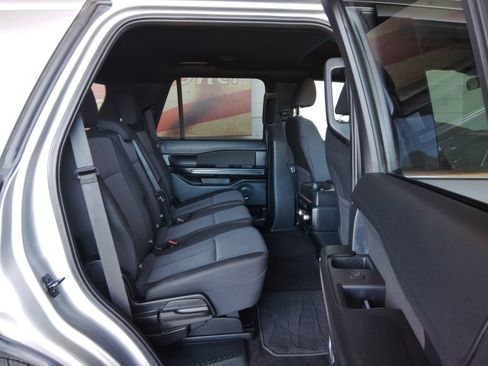 Used 2020 Ford Expedition XL AWD/4WD image 16
