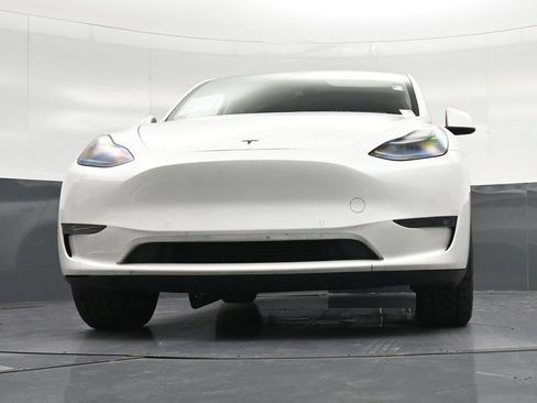 Used 2021 Tesla Model Y Performance AWD/4WD image 28