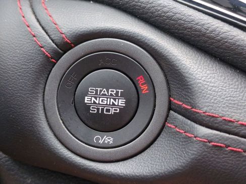 Used 2024 Dodge Durango GT AWD/4WD image 32