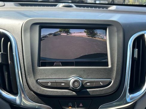 Used 2023 Chevrolet Equinox LS w/ LS Convenience Package image 24