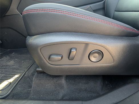 New 2026 Chevrolet Traverse RS image 18