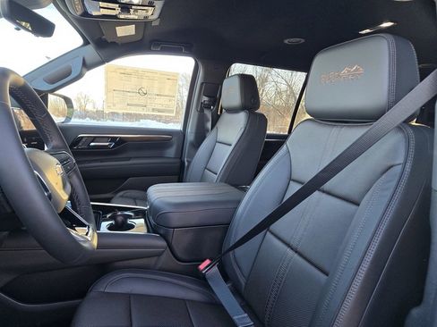 New 2026 Chevrolet Tahoe High Country image 14