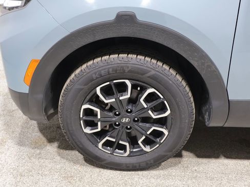 Used 2023 Hyundai Santa Cruz SE AWD/4WD image 8