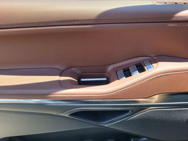 New 2026 Lincoln Navigator L Reserve AWD/4WD image 9