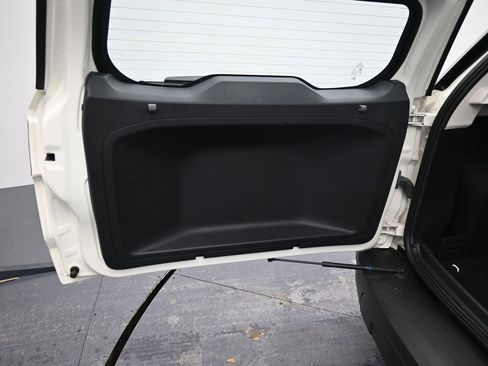 Used 2020 Ford EcoSport S image 31