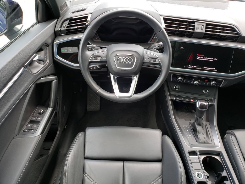Used 2023 Audi Q3 2.0T Premium Plus w/ Premium Plus Package AWD/4WD image 14