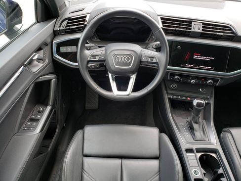 Used 2023 Audi Q3 2.0T Premium Plus w/ Premium Plus Package AWD/4WD image 14
