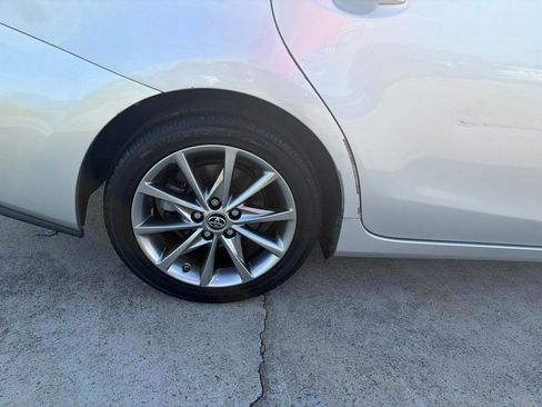 Used 2016 Toyota Prius V Five image 34