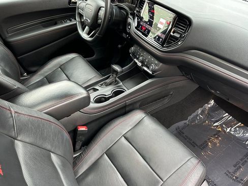 Used 2024 Dodge Durango GT AWD/4WD image 16