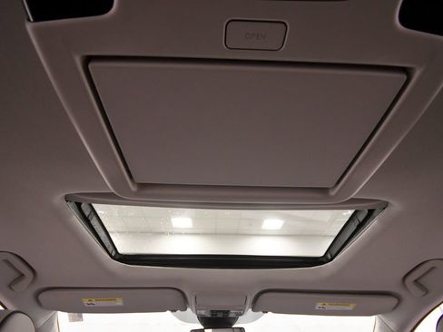 New 2026 Honda Odyssey Elite image 16