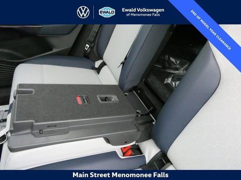 New 2025 Volkswagen ID.4 Pro S image 37