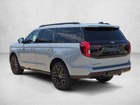 New 2026 Ford Expedition Platinum w/ Stealth Performance Package AWD/4WD image 8