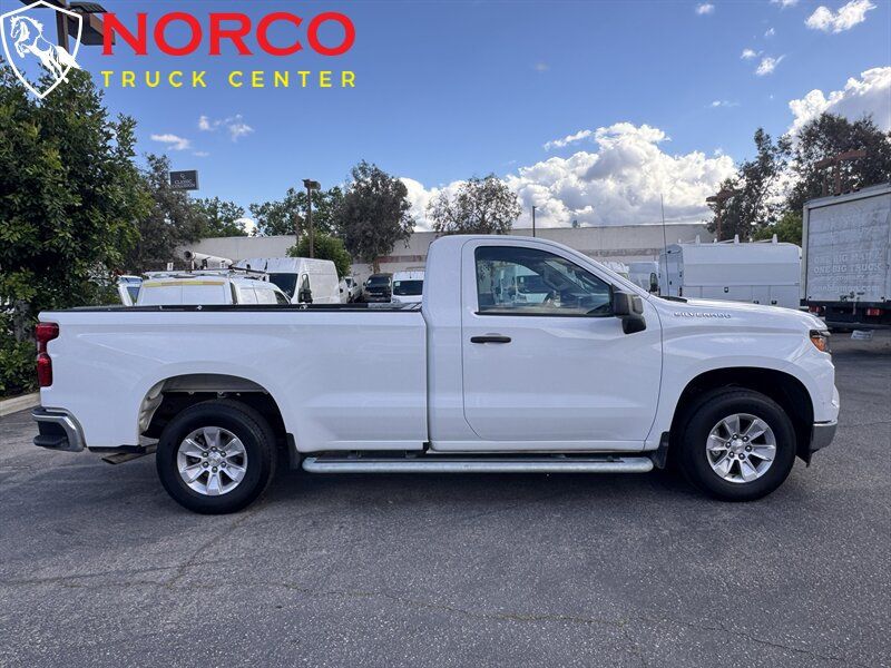 Used 2025 Chevrolet Silverado 1500 W/T RWD image 1