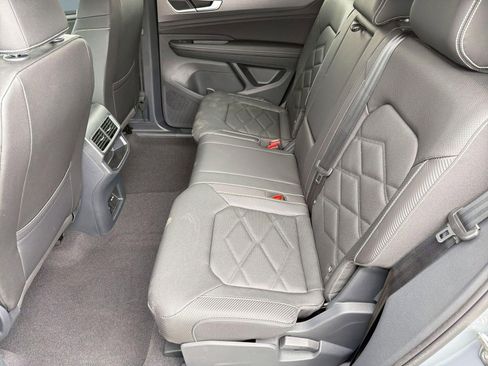 New 2026 Volkswagen Atlas Cross Sport SE AWD/4WD image 15