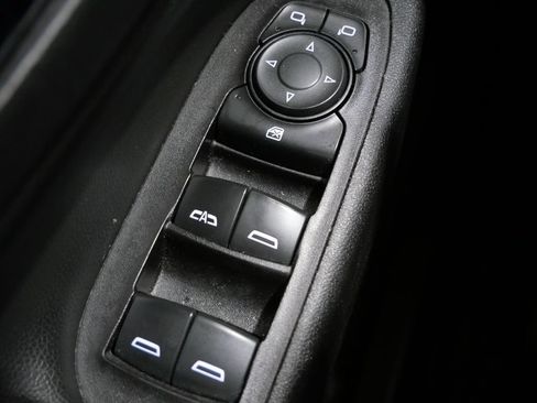 Used 2020 Chevrolet Equinox LT w/ Sport Edition FWD image 13