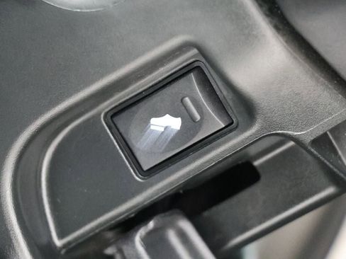 Used 2018 RAM 1500 Laramie w/ Convenience Group image 34