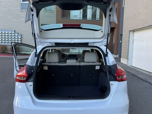 Used 2016 Ford Focus SE image 22