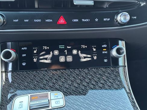 New 2026 Genesis GV70 3.5T Sport Prestige AWD/4WD image 28