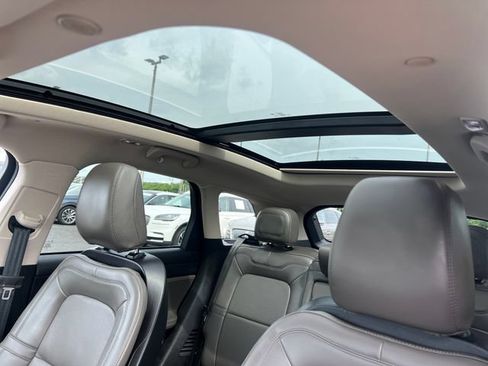 Certified 2023 Lincoln Corsair Reserve w/ Equipment Group 201A AWD/4WD image 23