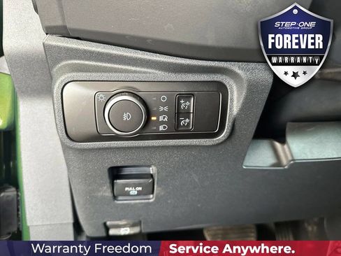Used 2025 Ford Bronco Badlands AWD/4WD image 19