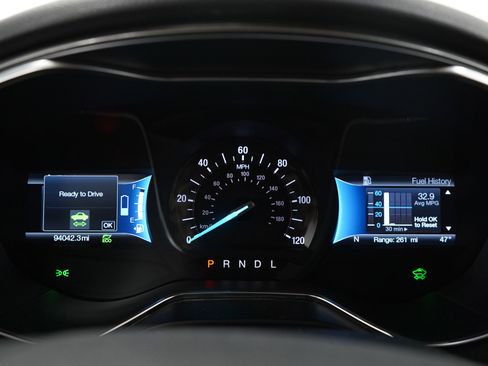 Used 2018 Ford Fusion S image 26