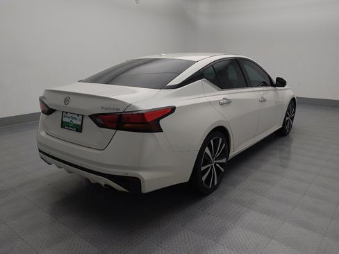 Used 2019 Nissan Altima 2.5 Platinum image 9