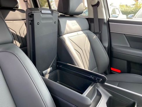 New 2026 Hyundai Santa Fe XRT AWD/4WD image 40