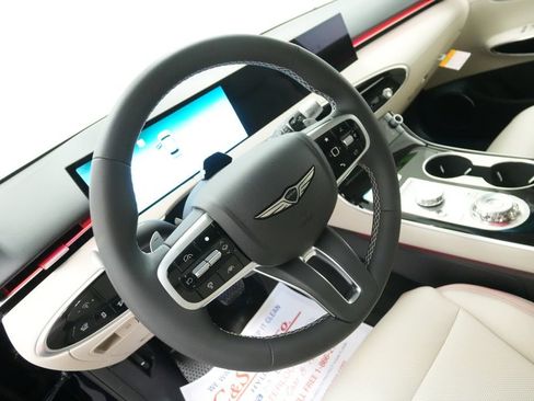 New 2026 Genesis GV70 2.5T AWD/4WD image 13