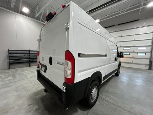 New 2025 RAM ProMaster 2500 w/ Convenience Group image 6