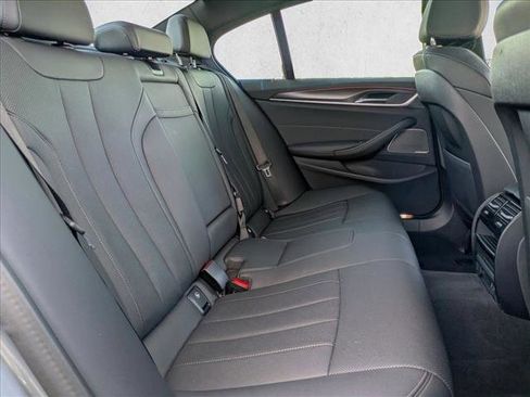 Used 2023 BMW 530i w/ M Sport Package image 21