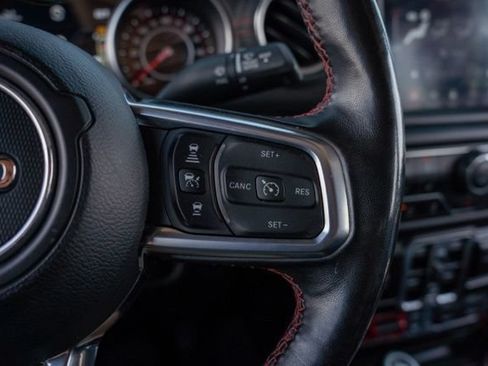 Used 2020 Jeep Gladiator Rubicon AWD/4WD image 18