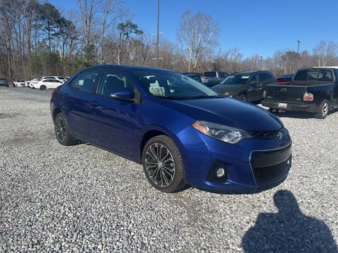 Used 2014 Toyota Corolla S image 7